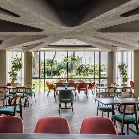 Adoro Hotel-2